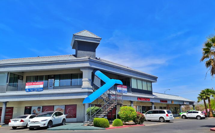 Pictures of Retail, Office property located at 4375 Las Vegas Blvd N, Las Vegas, NV 89115 for lease - image #1
