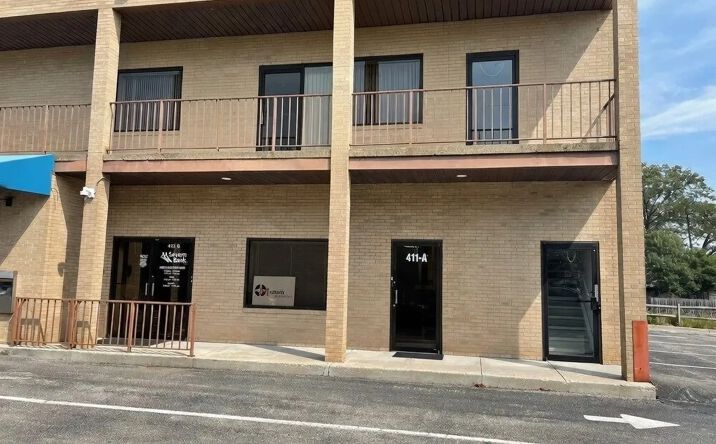 Pictures of Office property located at 411-413 Crain Highway S., Glen Burnie, MD 21061 for lease - image #1