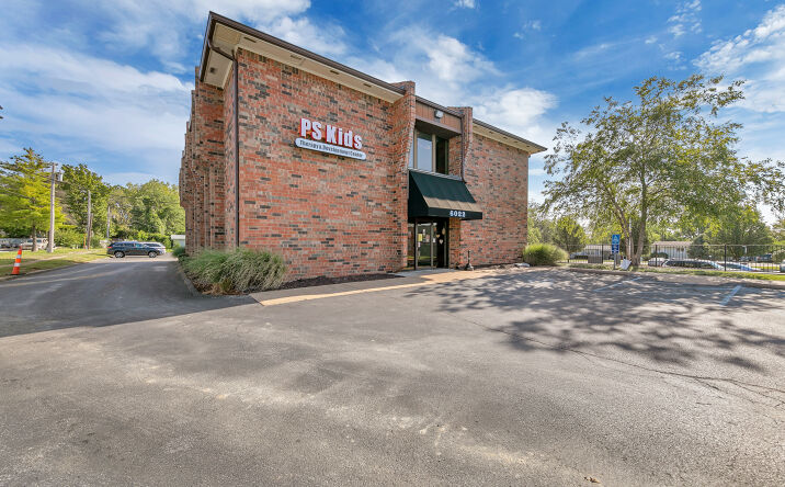 Pictures of Office property located at 6022 S Lindbergh Blvd, St. Louis, MO 63123 for lease - image #1