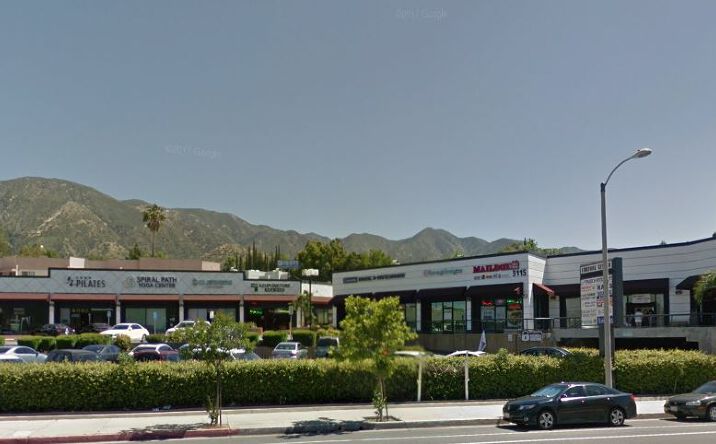Pictures of Retail property located at 3115 Foothill Blvd, La Crescenta-Montrose, CA 91214 for lease - image #1