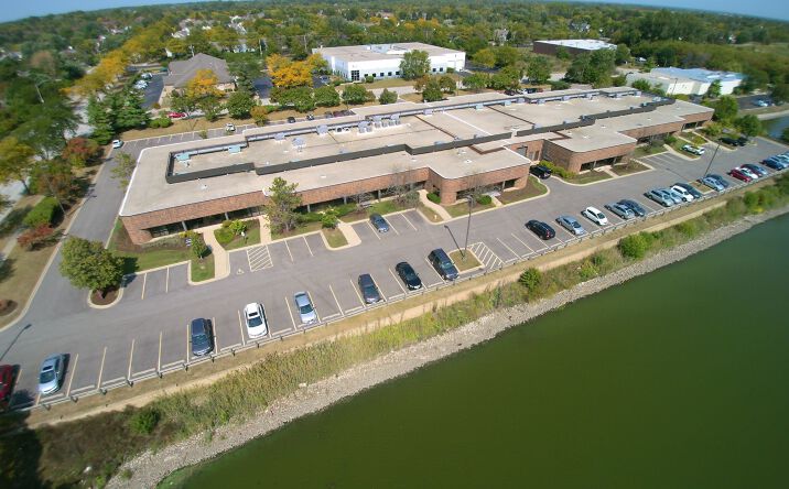Pictures of Industrial property located at 3930 Ventura Drive, Arlington Heights, IL 60004 for lease - image #1