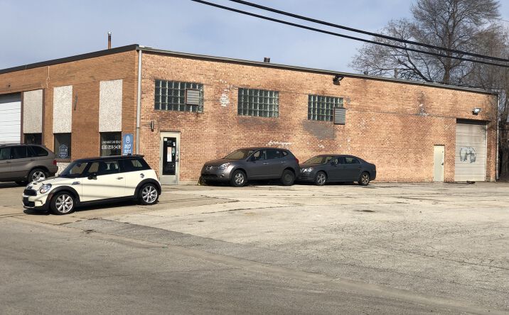 Pictures of Industrial property located at 735-739 N Yale Ave, Villa Park, IL 60181 for lease - image #1