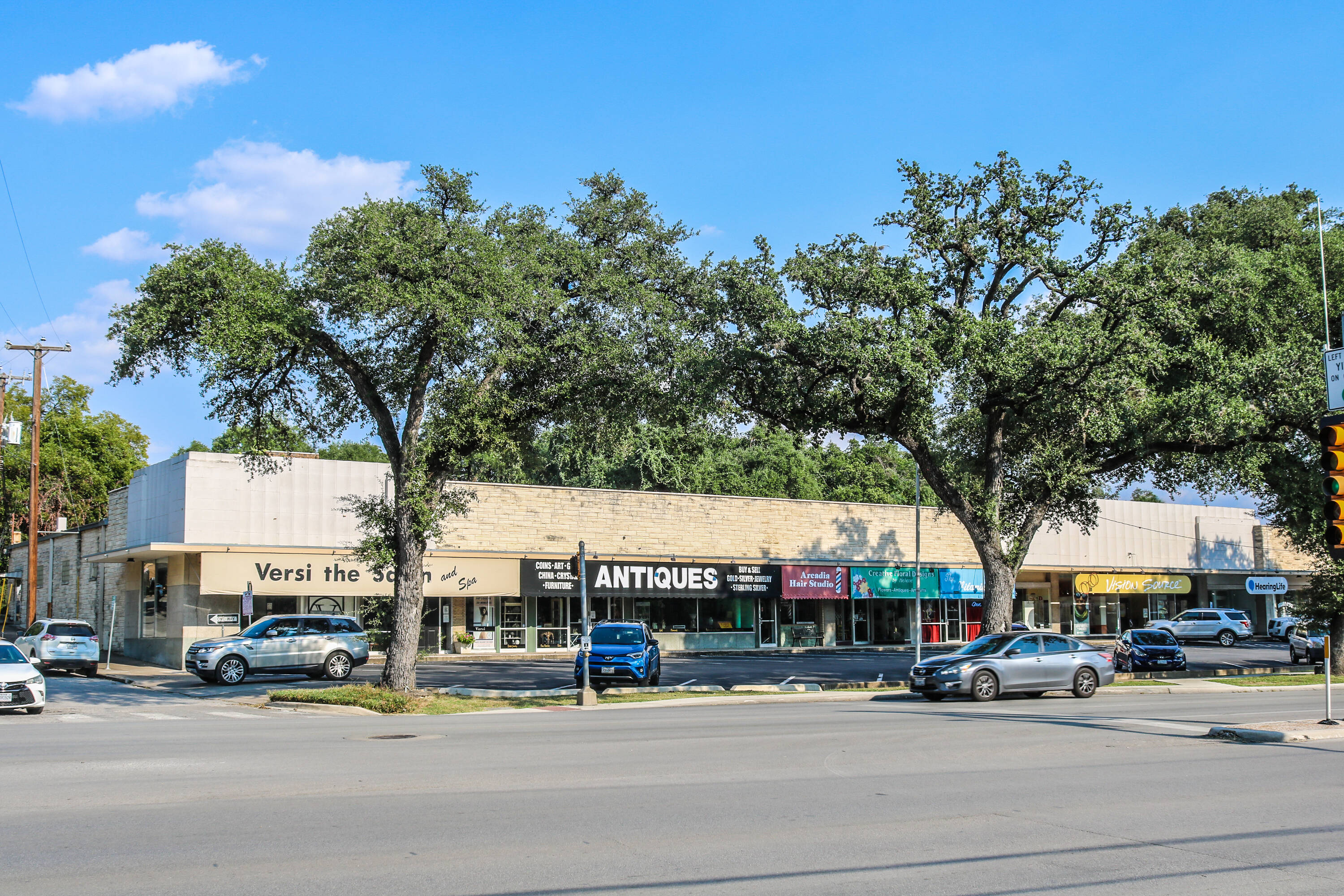 5200 Broadway, Alamo Heights, TX 78209