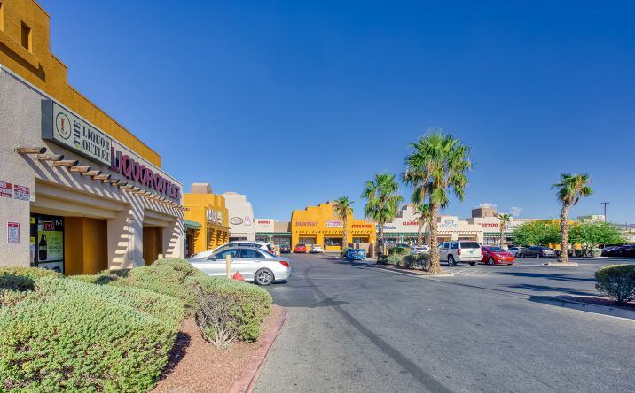 SEC Las Vegas Blvd and Mandalay Bay Road, Las Vegas, NV, 89119 - Specialty  Center For Lease