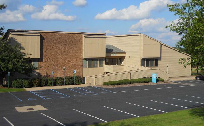 Pictures of Office property located at 5320 Holiday Terrace, Kalamazoo, MI 49009 for lease - image #1