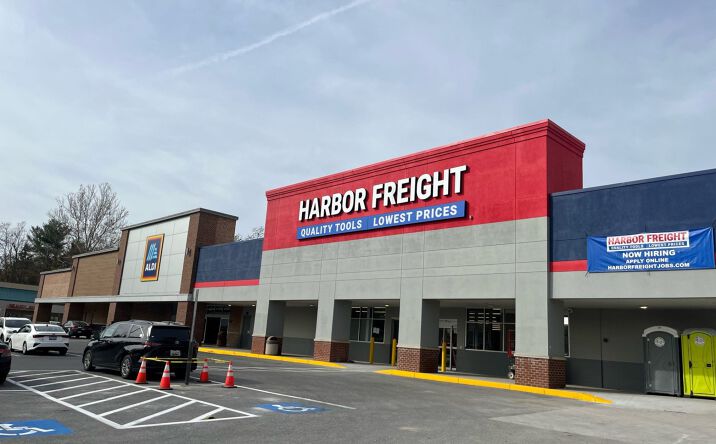 Pictures of Retail property located at 11712 Reisterstown Rd, Reisterstown, MD 21136 for lease - image #1
