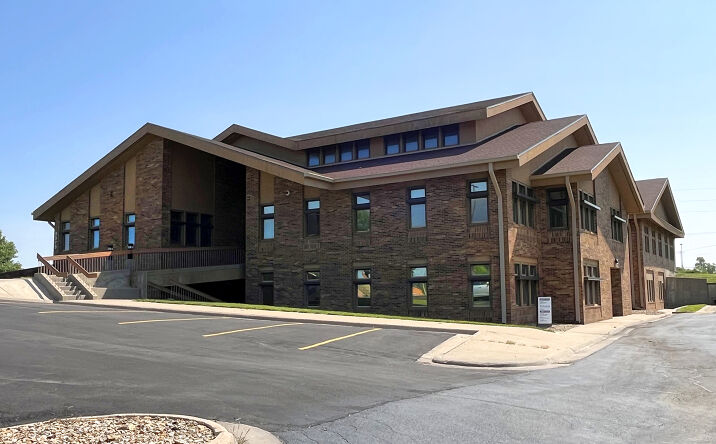 Pictures of Office property located at 5375 SW 7th St, Topeka, KS 66606 for lease - image #1