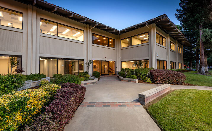 Pictures of Office property located at 3840 Rosin Ct, Sacramento, CA 95834 for lease - image #1