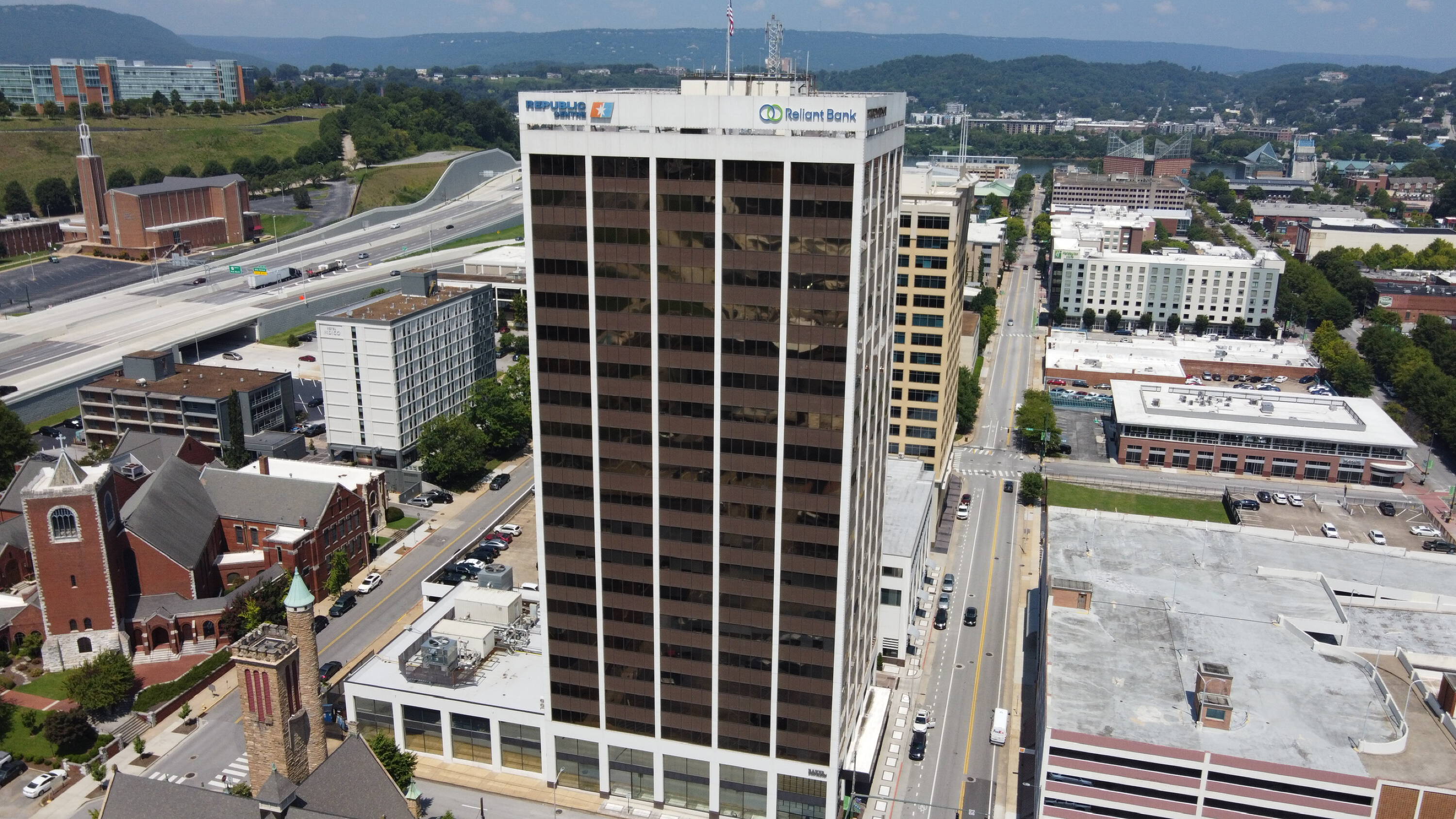 633 Chestnut St, Chattanooga, TN 37450