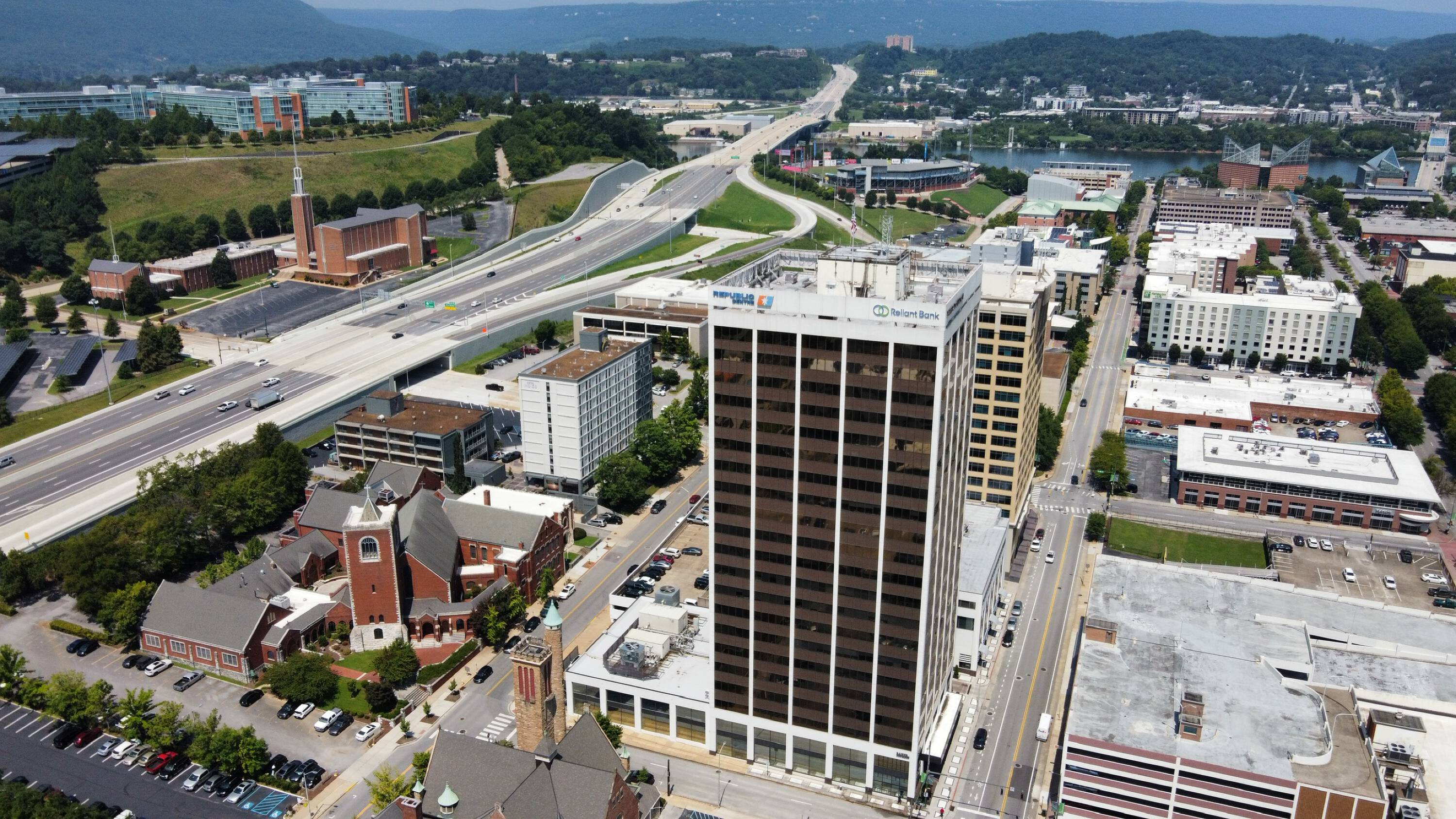 633 Chestnut St, Chattanooga, TN 37450