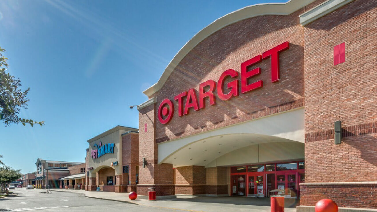 2600 Lawndale Dr, Greensboro, NC 27408 Retail Space for Lease 2600