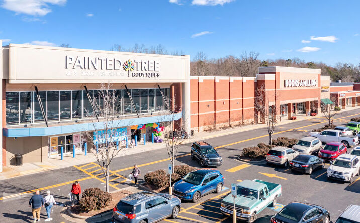 Pictures of Retail property located at 3660 E Franklin Blvd, Gastonia, NC 28056 for lease - image #1