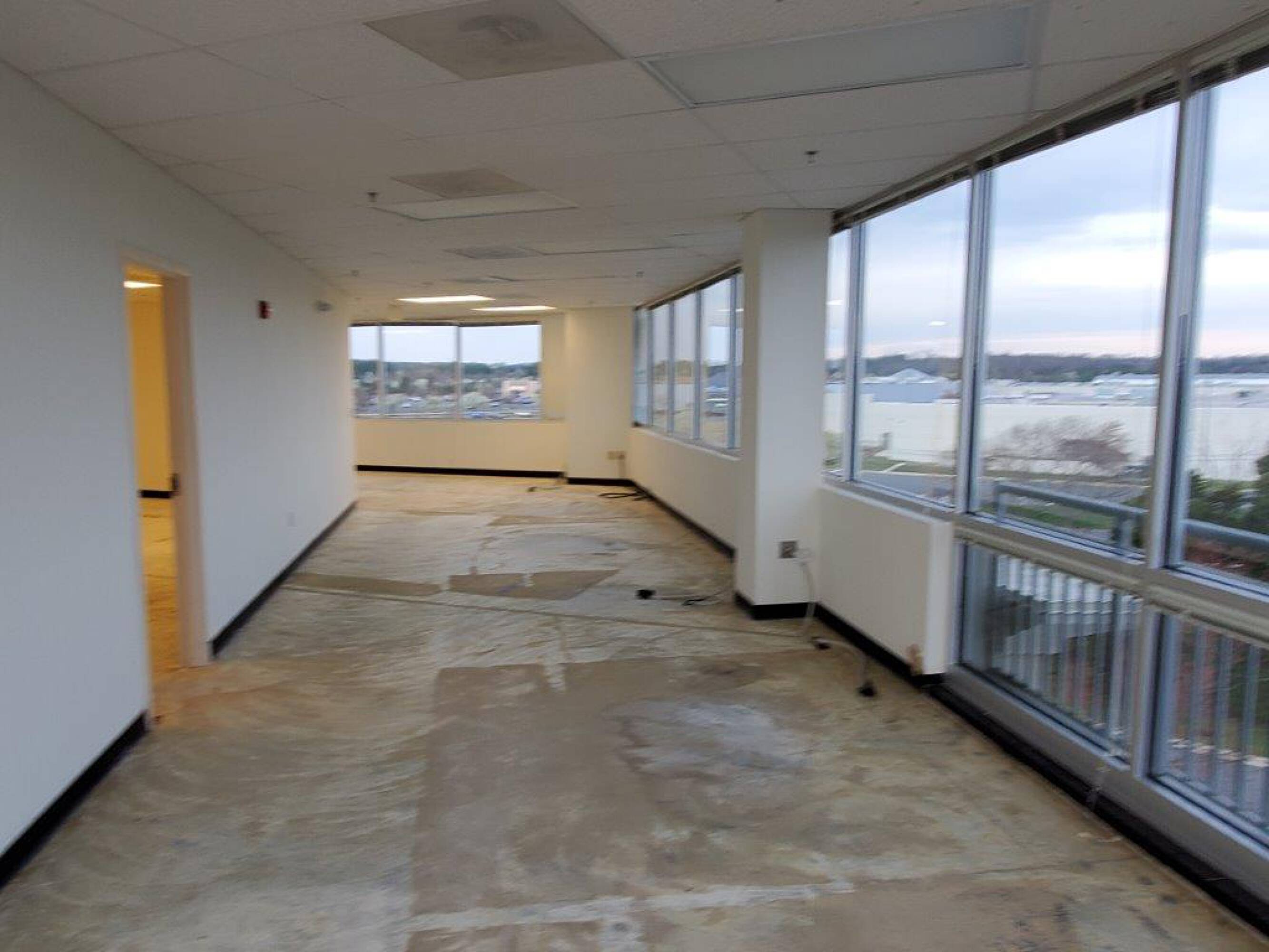 8551 Rixlew Ln, Manassas, VA 20109