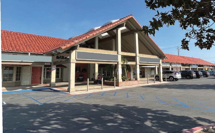 Pictures of Retail, Restaurant property located at 16490 Bolsa Chica St, Huntington Beach, CA 92649 for lease - image #1