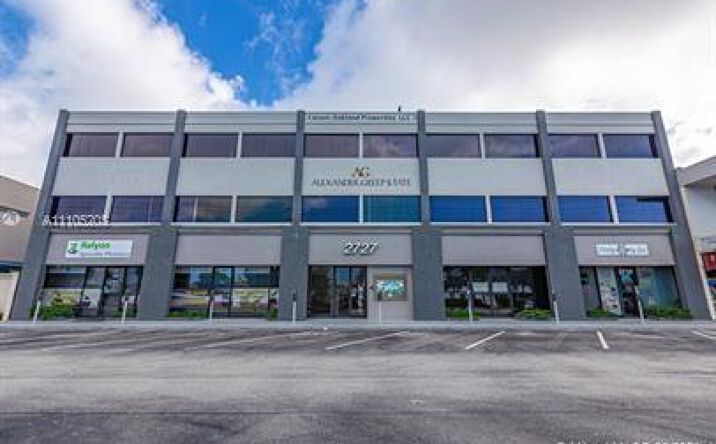 Pictures of Office property located at 2727 E Oakland Park Blvd # B, Fort Lauderdale, FL 33306 for lease - image #1