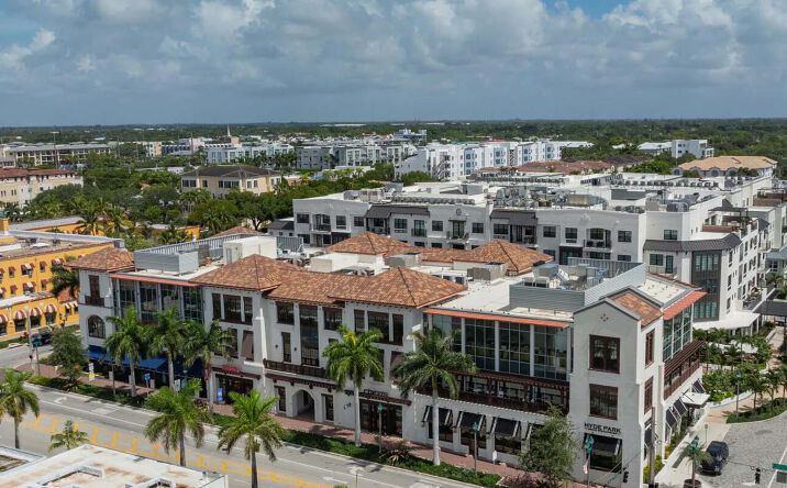 Pictures of Retail property located at 609 East Atlantic Avenue, Delray Beach, FL 33483 for lease - image #1