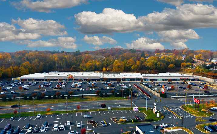 Pictures of Retail property located at 49 Pershing Dr, Derby, CT 06418 for lease - image #1