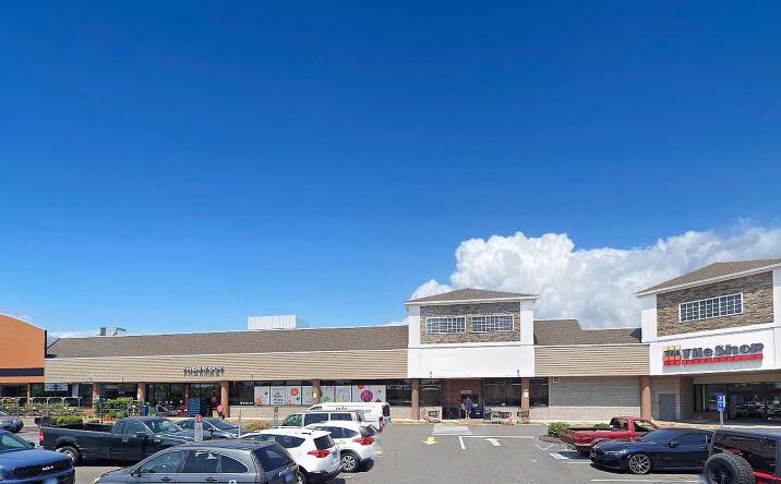 Pictures of Retail property located at 360 Connecticut Ave, Norwalk, CT 06854 for lease - image #1