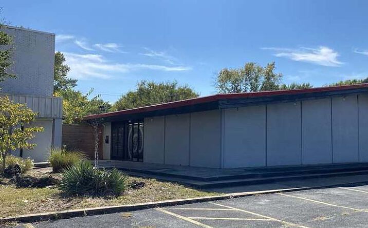 Pictures of Retail, Office property located at 1036 W Sunshine St, Springfield, MO 65807 for lease - image #1