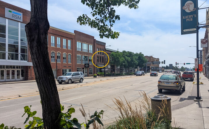 Pictures of Retail, Office property located at 318 Broadway Ave S, Rochester, MN 55904 for lease - image #1