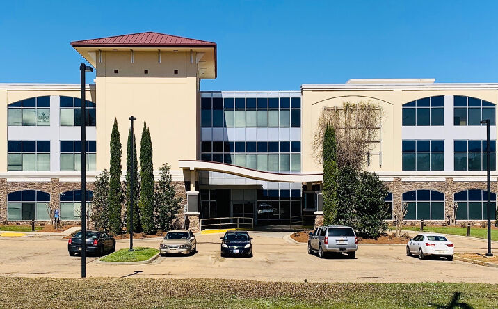 Pictures of Office property located at 360 Simpson Hwy 149, Magee, MS 39111 for lease - image #1