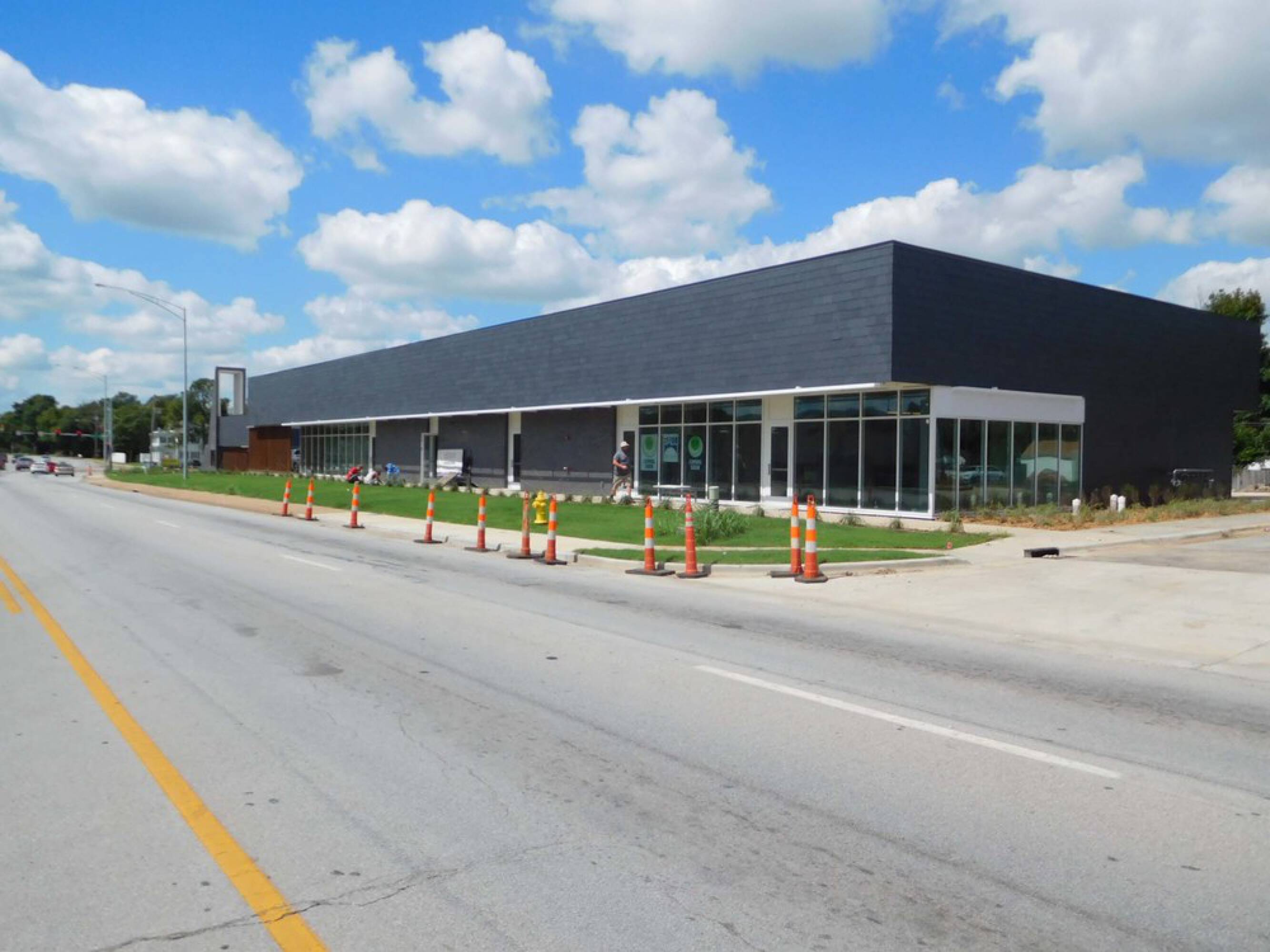 Sunshine and National, Springfield, MO 65804