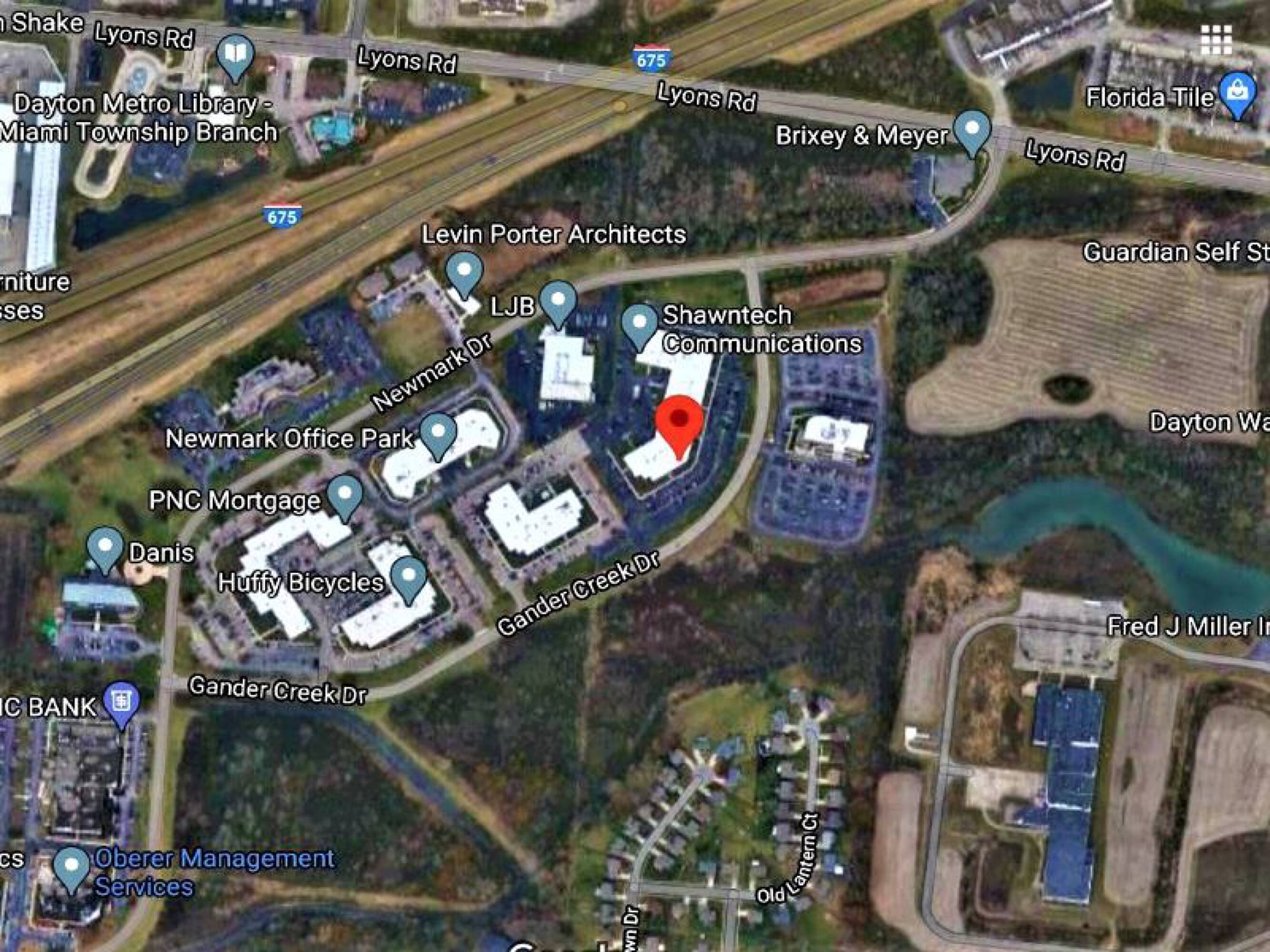 8525 Gander Creek Dr, Miamisburg, OH 45342