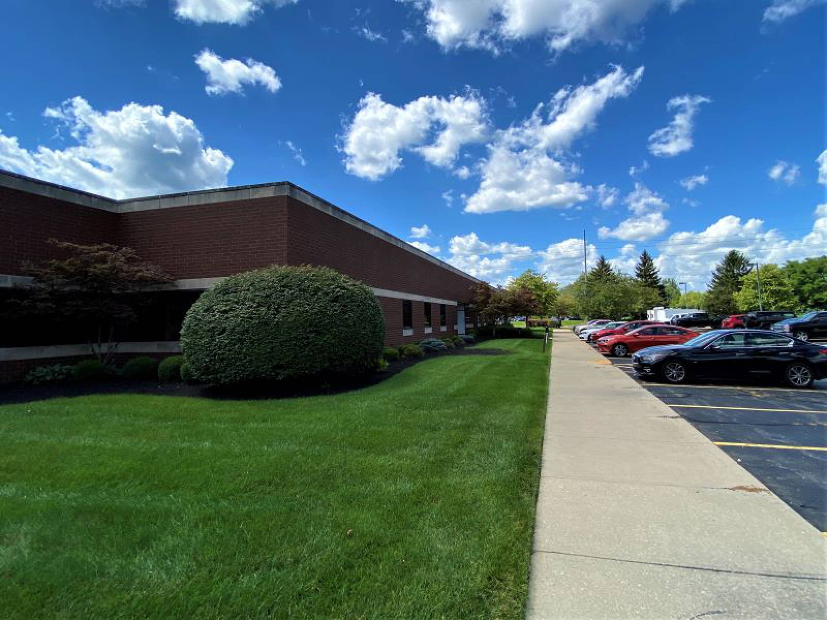 8525 Gander Creek Dr, Miamisburg, OH 45342