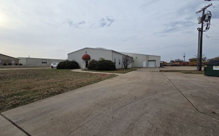 Pictures of Office, Industrial property located at 1000 Industrial Park Rd, Belton, TX 76513 for lease - image #1