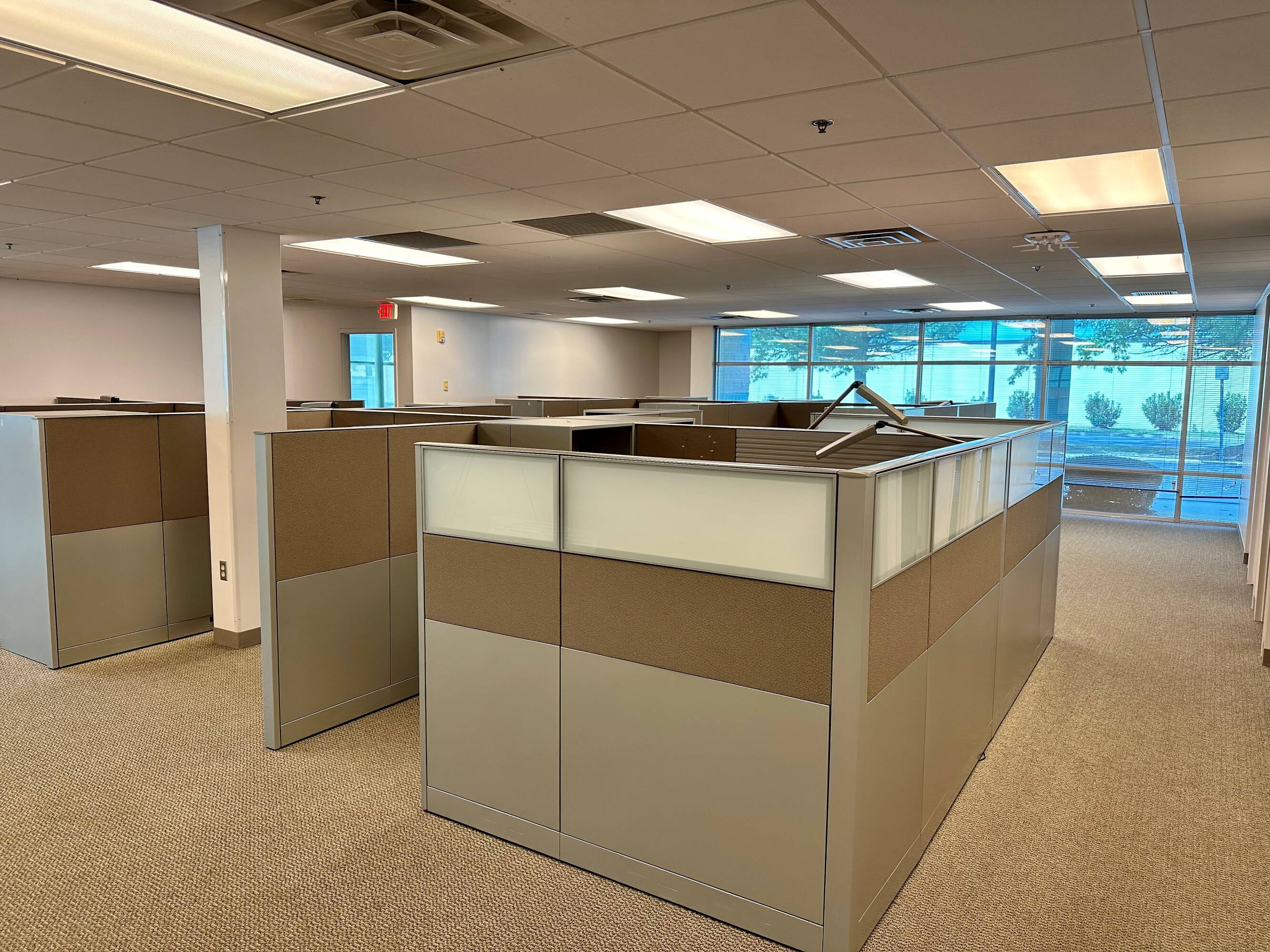 195 S Rosemont Rd, Virginia Beach, VA 23452