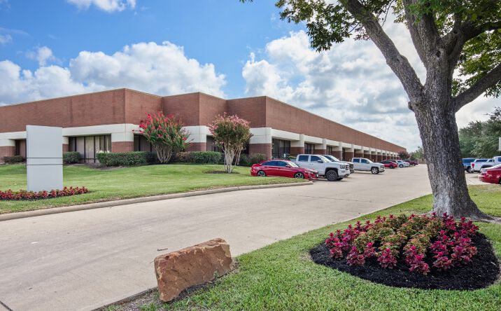 Pictures of Office, Industrial property located at 6100 W by NW Blvd, Houston, TX 77040 for lease - image #1