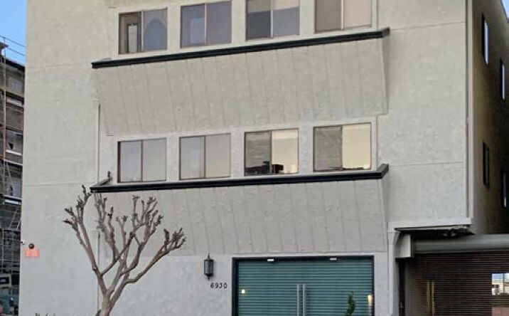 Pictures of Office property located at 6930 Owensmouth Ave, Warner Center, CA 91303 for lease - image #1