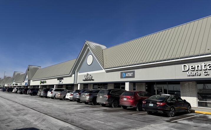 Pictures of Retail property located at 7800 E 96th St, Fishers, IN 46037 for lease - image #1