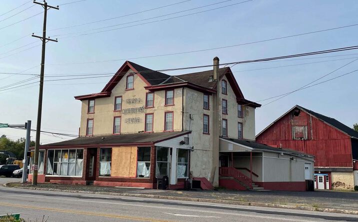 Pictures of Retail, Land property located at 901 Dekalb Pike, Blue Bell, PA 19422 for lease - image #1