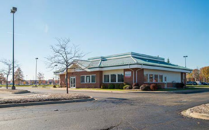 Pictures of Retail, Restaurant property located at 33785 Van Dyke Ave, Sterling Heights, MI 48312 for lease - image #1