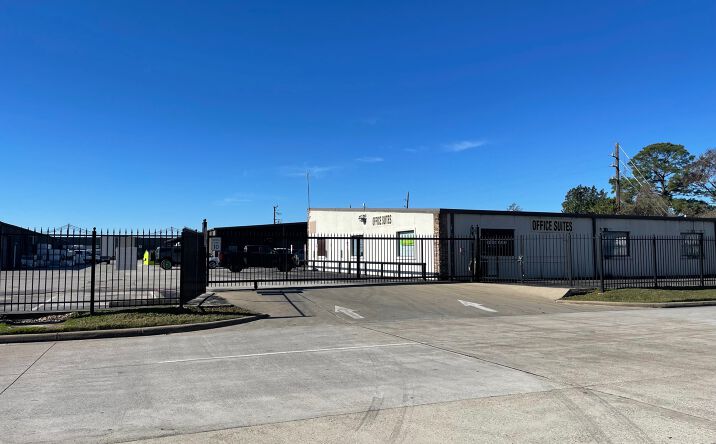 Pictures of Office, Industrial property located at 16261 Hollister St, Houston, TX 77066 for lease - image #1