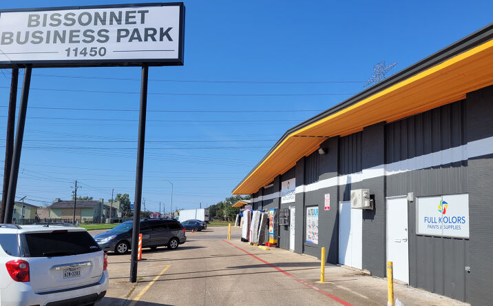 Pictures of Industrial property located at 11450 Bissonnet St, Houston, TX 77099 for lease - image #1