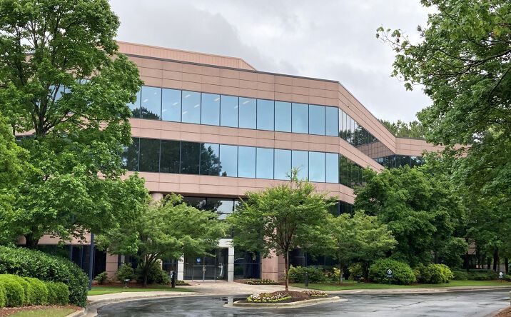 Pictures of Office property located at 1500 Perimeter Pkwy NW, Huntsville, AL 35806 for sales - image #1