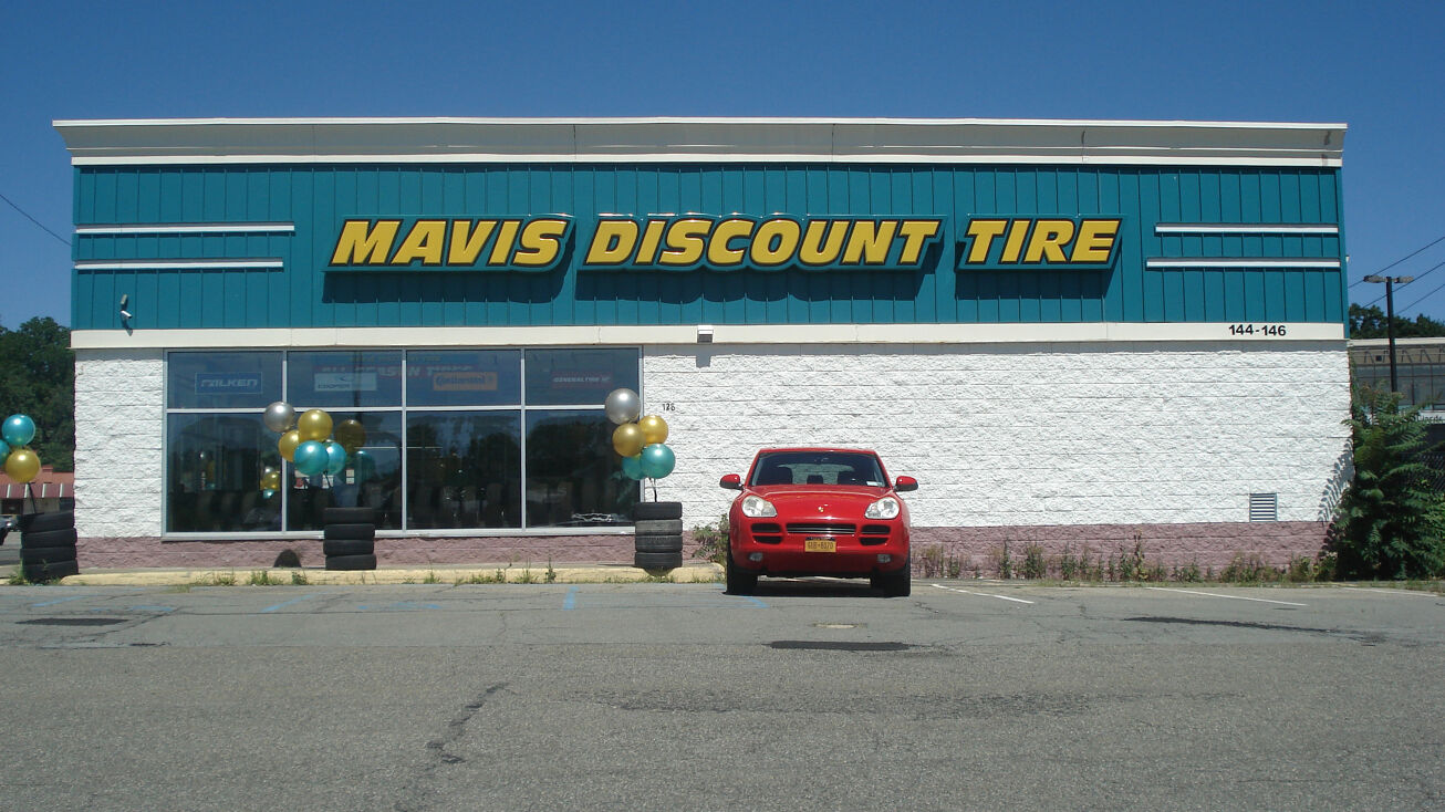 130156 Dolson Avenue (Route 17M), Middletown, NY 10940 Retail Space for Lease Middletown Plaza