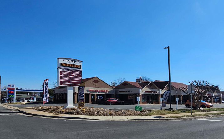 Pictures of Retail, Restaurant property located at 8733 Cooper Rd, Alexandria, VA 22309 for lease - image #1