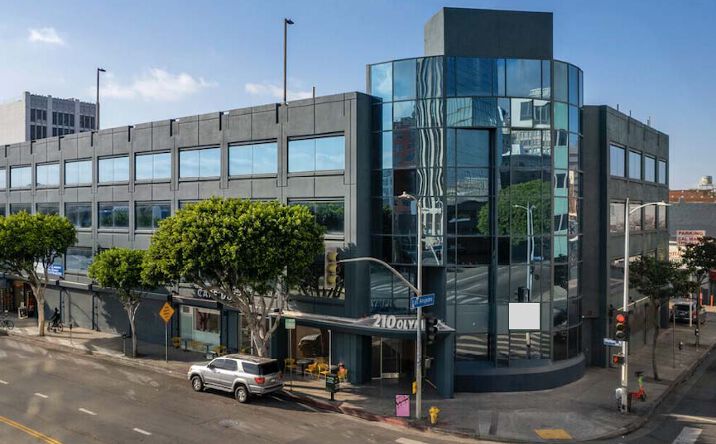 Pictures of Retail, Office property located at 210 E Olympic Blvd, Los Angeles, CA 90015 for lease - image #1