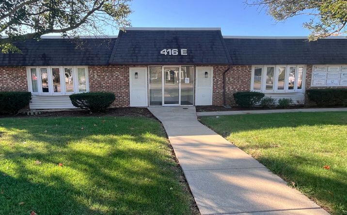 Pictures of Office property located at 416 E Roosevelt Rd, Wheaton, IL 60187 for lease - image #1