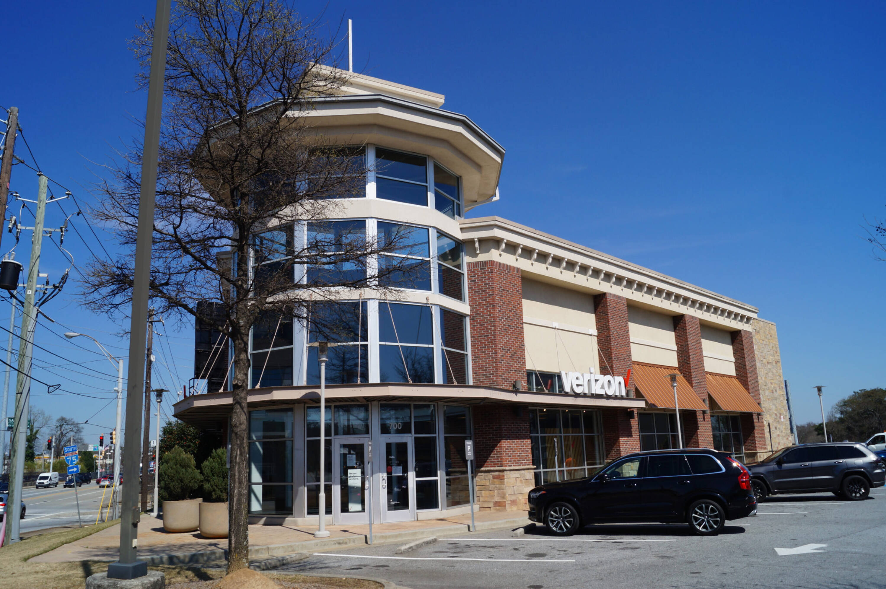 1801 Howell Mill Road NW, Atlanta, GA 30318