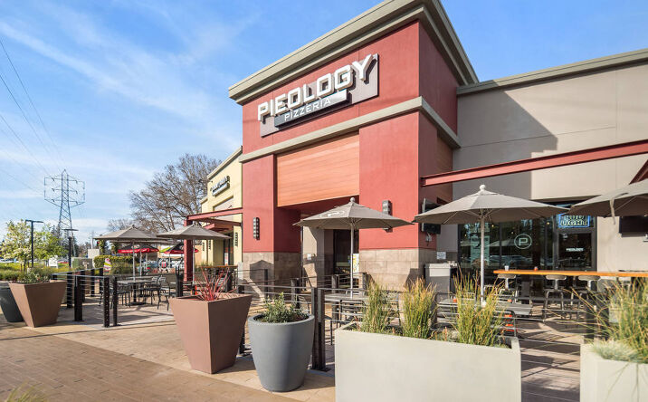 Pictures of Retail property located at 458 Howe Avenue, Sacramento, CA 95825 for lease - image #1
