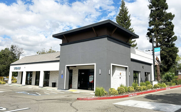 Pictures of Retail property located at 6811 Douglas Blvd, Granite Bay, CA 95746 for lease - image #1