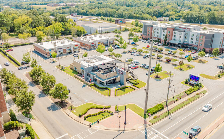 Pictures of Retail, Restaurant property located at 1530 Mercer University Dr, Macon, GA 31204 for lease - image #1