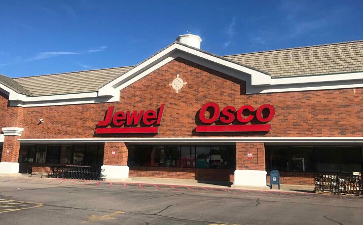 Pictures of Retail property located at NEC Summit & Waverly, Elgin, IL 60120 for lease - image #1