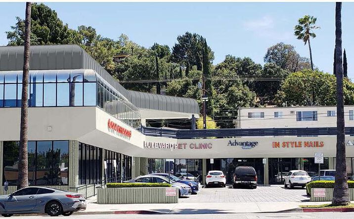 Pictures of Retail property located at 11440 Ventura Boulevard, Studio City, CA 91604 for lease - image #1