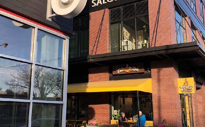 Pictures of Retail property located at 1819 W Division St, Chicago, IL 60622 for lease - image #1