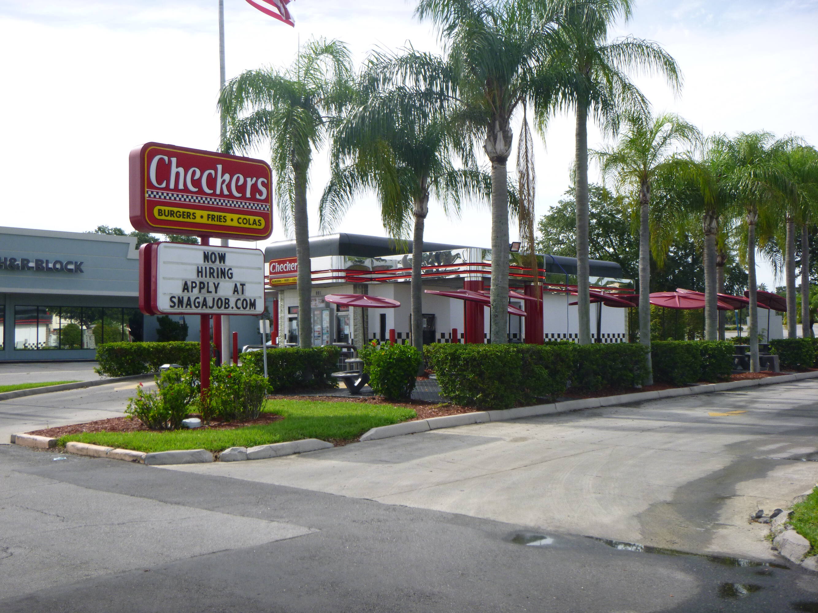 917 E Memorial Blvd, Lakeland, FL 33801